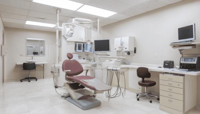 نگهداری و استریل ابزارها