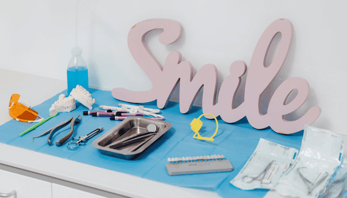 ابزارهای تخصصی ارتودنسی و ایمپلنت